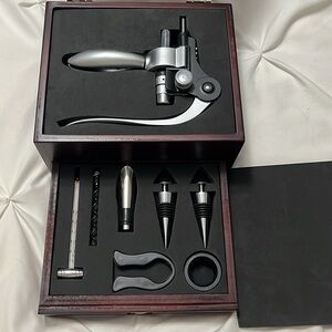 8 piece corkscrew set in wooden box